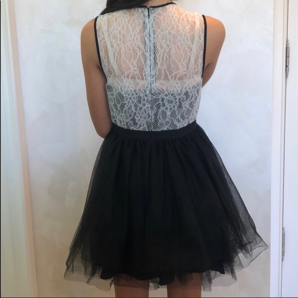 Women’s BCBG Black and White Dress - Picture 2 of 2